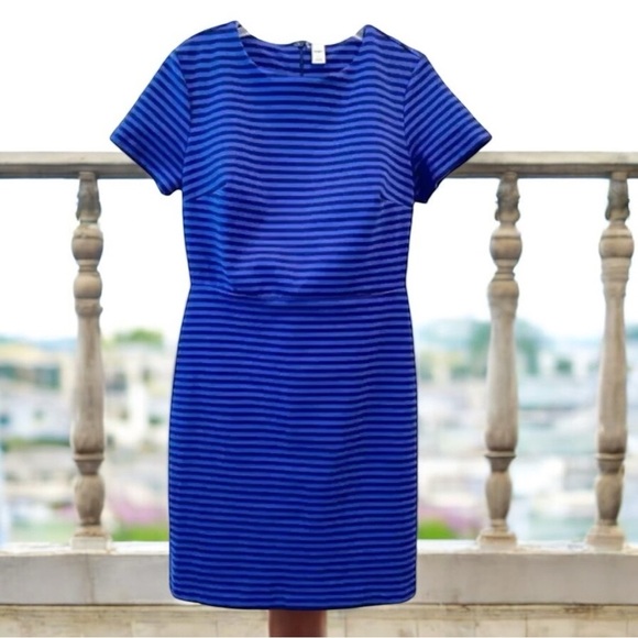 Old Navy Comfortable Dress Blue & Black Striped With Stretch Size S - Picture 1 of 9